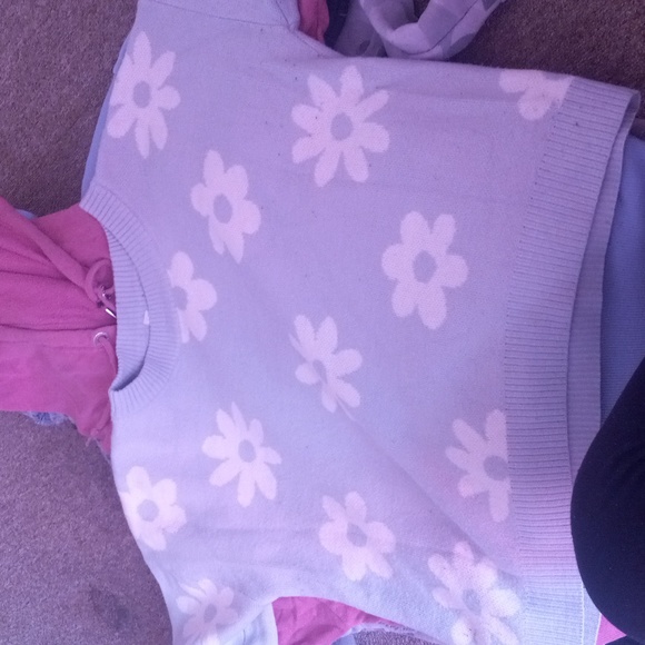 Hoodies - Picture 7 of 8